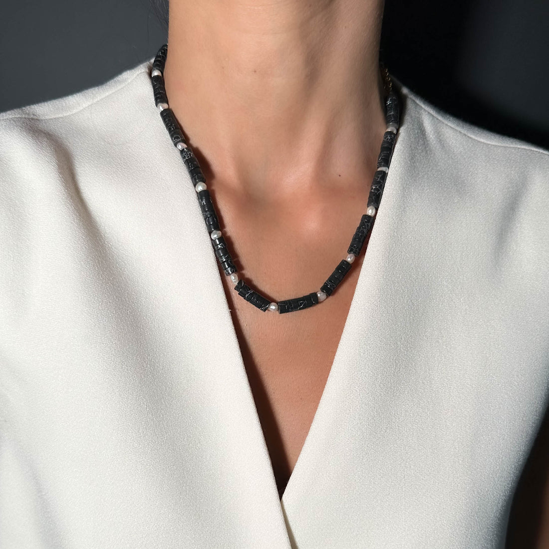 Black & White Necklace