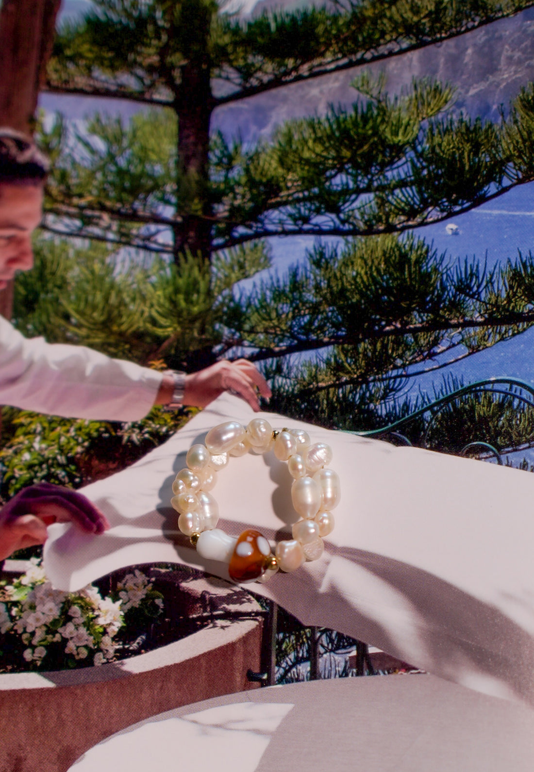 Amanita Loop Ring